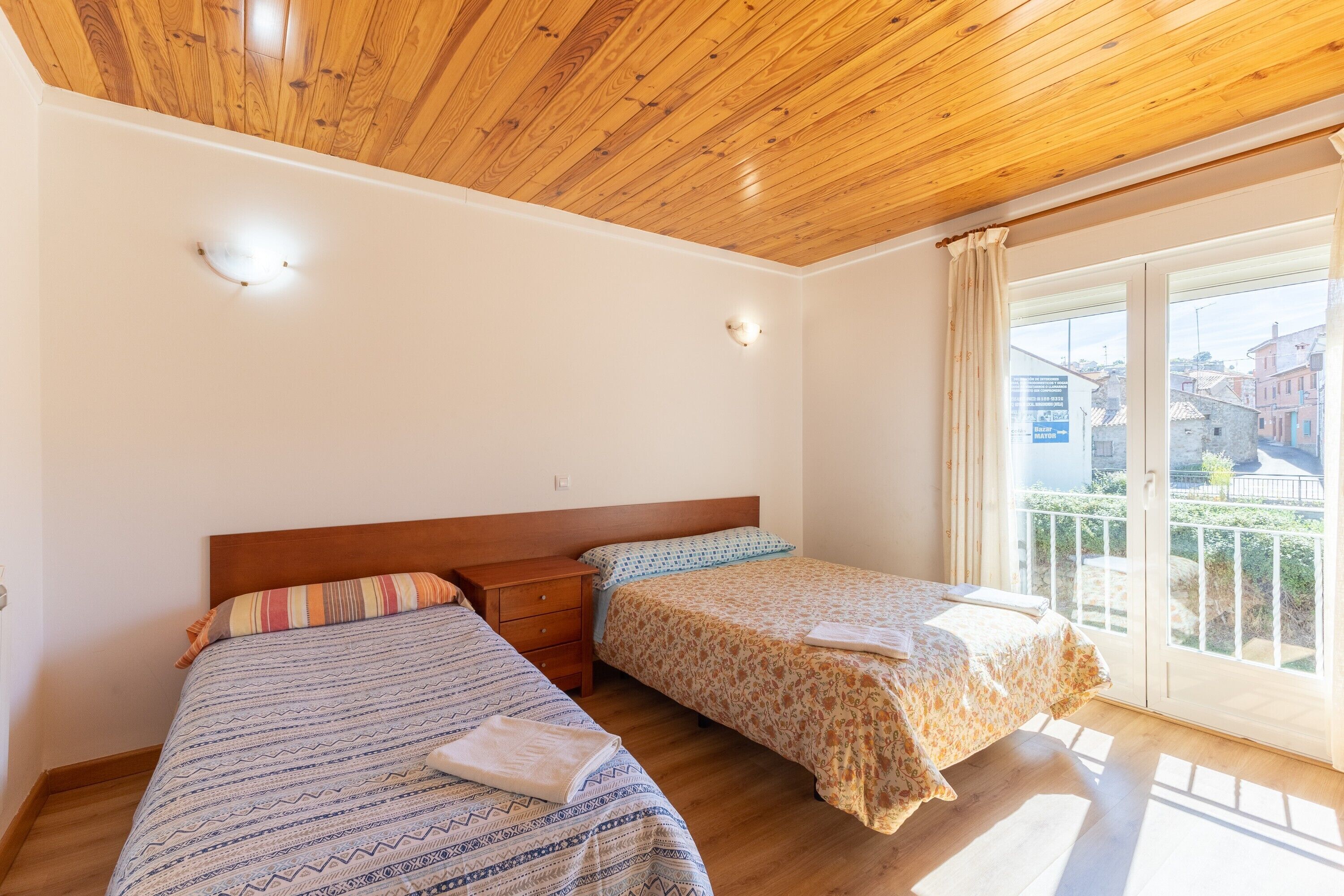 17 slaapkamers, een strijkplank/strijkijzer, gratis wifi, beddengoed