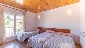 17 bedrooms, iron/ironing board, free WiFi, bed sheets