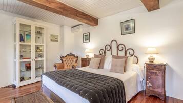 2 chambres, Wi-Fi gratuit, draps fournis