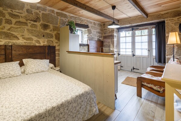 1 chambre, Wi-Fi gratuit, draps fournis