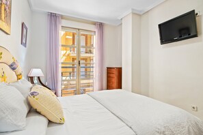 1 室のベッドルーム、アイロン / アイロン台、WiFi (無料)、ベッドシーツ