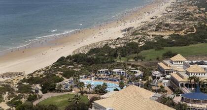 Holiday Home 'Casita Dias Felices' with Private Pool, Wi-Fi and Air Conditioning