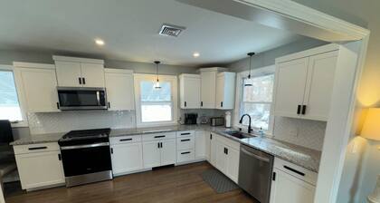 Beautiful Spacious Home Central Connecticut