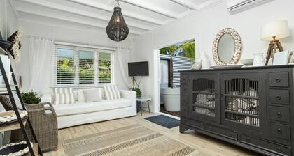 French Cottage by Waiheke Pure