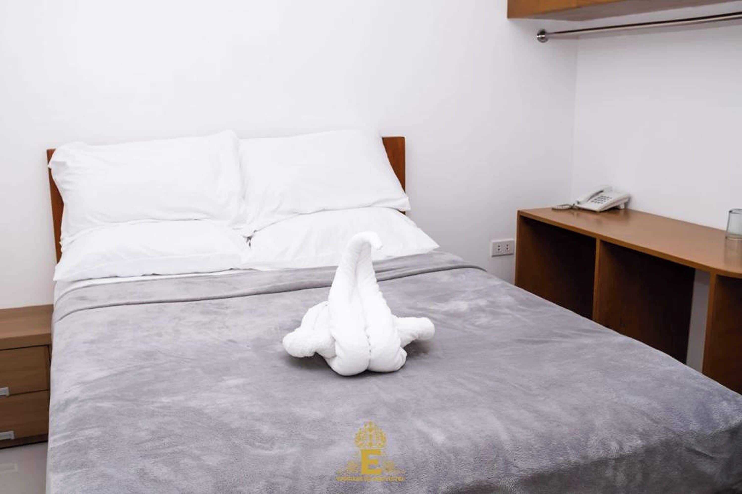 Wifi gratis y ropa de cama 