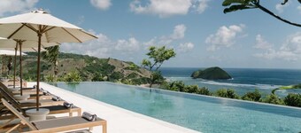 Somewhere Villa Near Mandalika