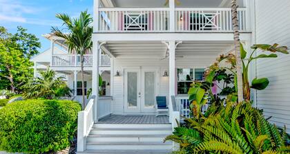 Isla Mamey: Boutique Resort, FREE Boat Dockage Sept-Oct Only!