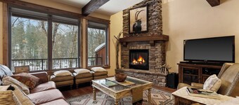 New! Next to Swan River, Flathead Lake, Downtown Bigfork