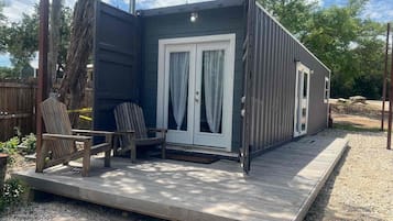 Bagian depan properti