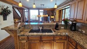 Private kitchen - Bannock Lodge (Victor)