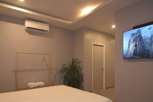 Deluxe Double Room | Desk, free WiFi