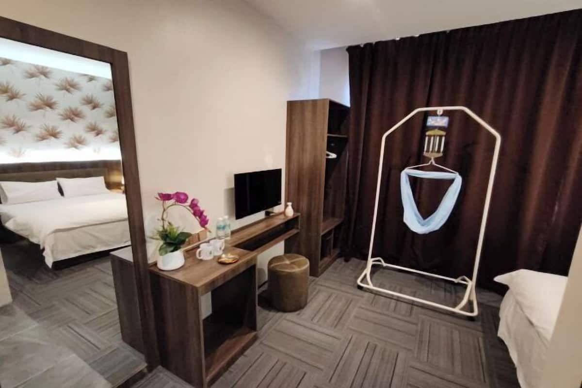 1 slaapkamer, een bureau, gratis wifi, beddengoed