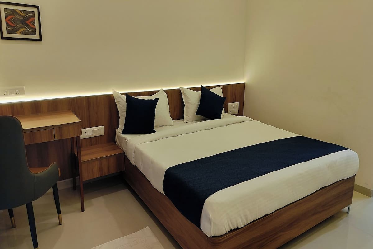Deluxe kamer | 1 slaapkamer, een bureau, geluiddichte muren
