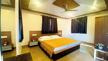 デラックス ダブルルーム | WiFi (無料)、ベッドシーツ