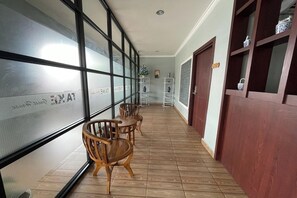 Lobby - Take Guesthouse 2 (Jambi)