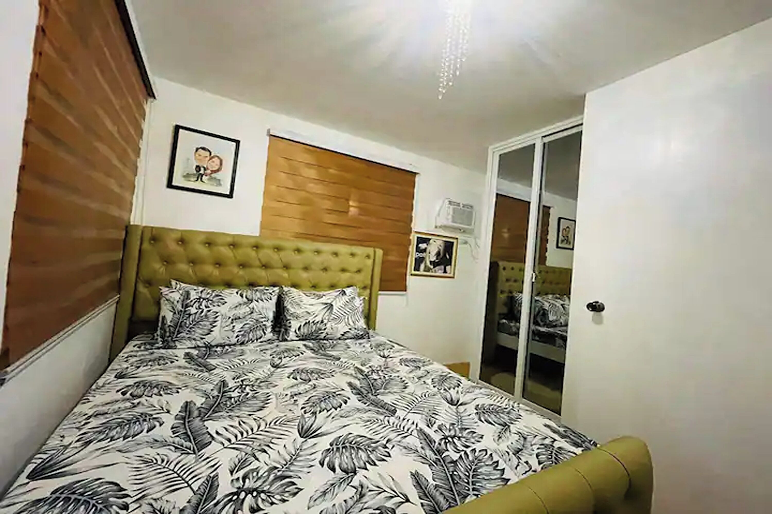 2 bedrooms, desk, free WiFi, bed sheets