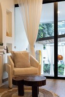 Family Suite (Grand Villa H1) | Minibar, in-room safe, desk, blackout drapes