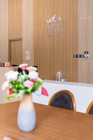 Lobby - Inthada At Mae Kampong Chiang Mai (Mae On)