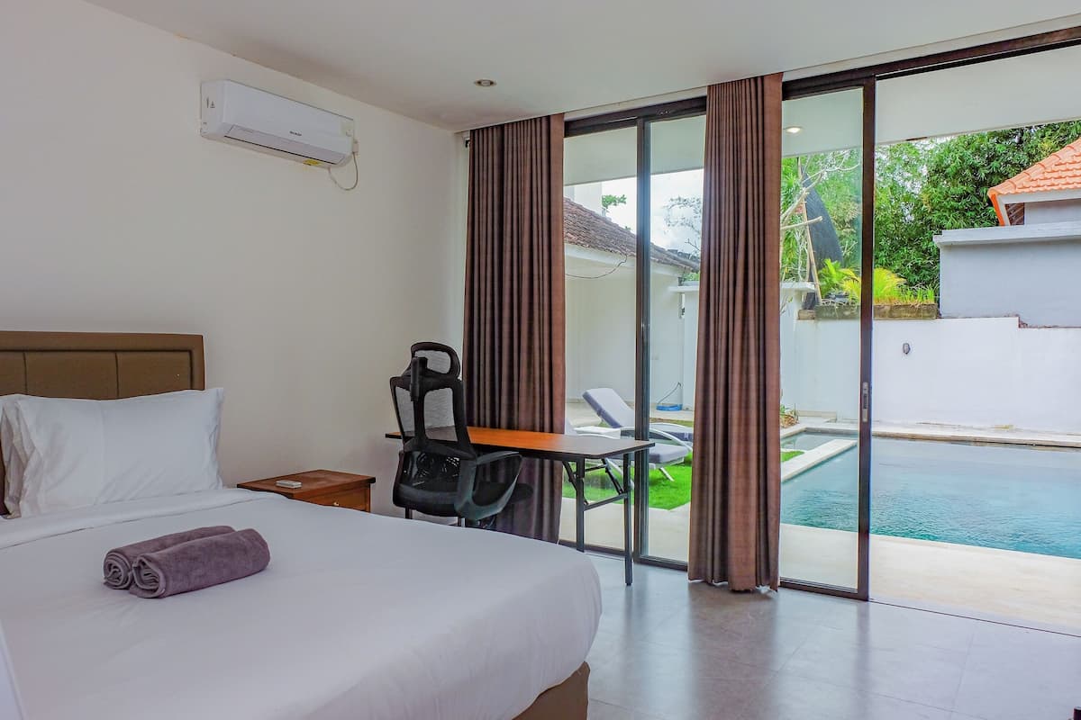 Villa Riverside Margarita (3 bedroom villa with private pool) | 3 bedrooms, in-room safe, desk, free WiFi