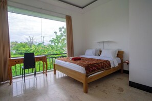 Villa, 3 soverom, privat basseng | 3 soverom, safe på rommet, skrivebord og wi-fi (inkludert)