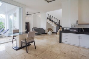 Interior - Villa Blue Margarita Canggu (Canggu)