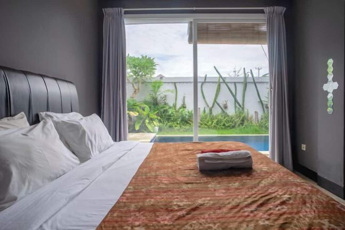 3 chambres, coffres-forts dans les chambres, bureau, Wi-Fi gratuit