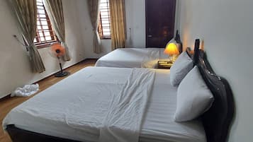 Deluxe Quadruple Room | Free WiFi