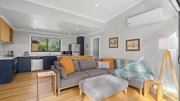Individually decorated, individually furnished, soundproofing