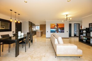 Interior - Spectacular 3BR flat with great view close to Provenza (Medellín)