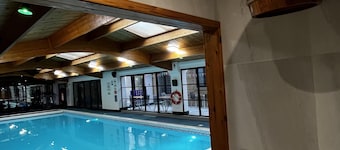 Annex, 2 Bed, Sleeps 4, Parking