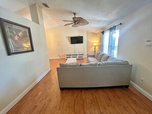 スマートテレビ、書庫