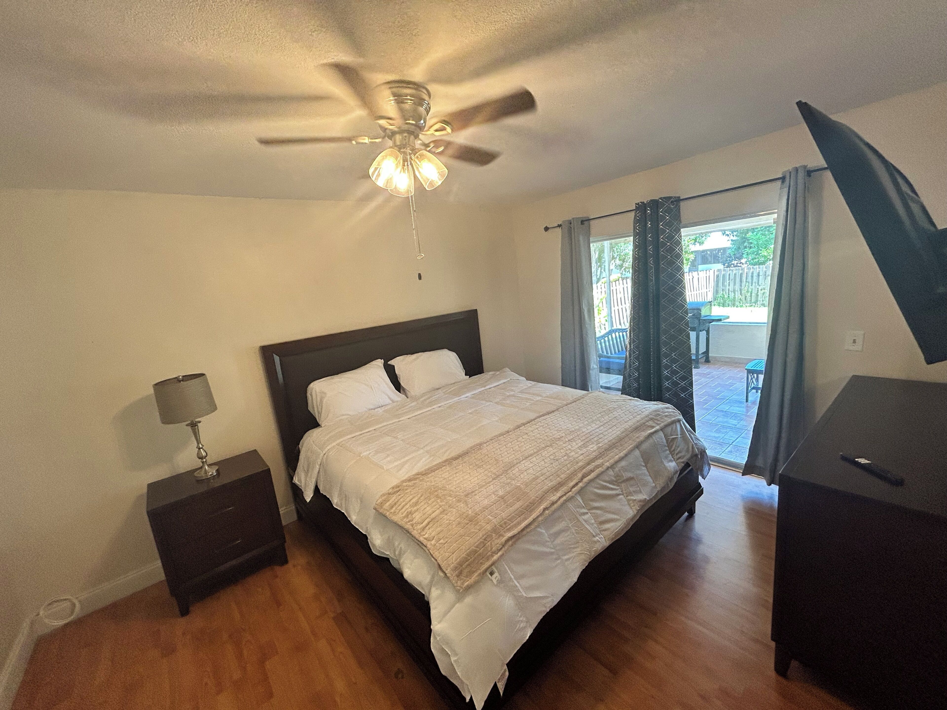 3 chambres, bureau, fer et planche à repasser, Wi-Fi