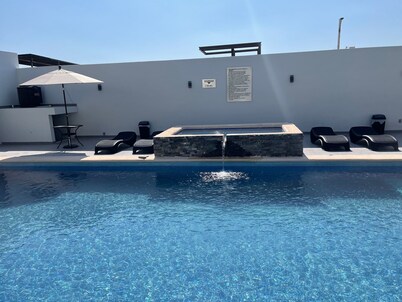 Disfruta de la tranquilidad familiar en Chapala. Casa para 2 adultos y 2 menores