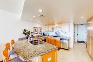 Fridge, microwave, oven, stovetop - Oceanfront condo with heated pool, balcony, & amazing views (Lahaina)