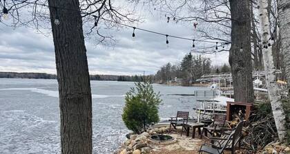 Family friendly lakeside retreat on Greater Bass Lake