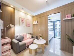 Honeymoon Condo, Non Smoking, Balcony | Living area | 43-inch flat-screen TV with digital channels