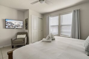 5 室のベッドルーム、アイロン / アイロン台、旅行用ベビーベッド、WiFi (無料)