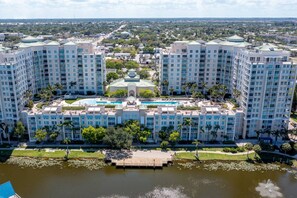 Exterior - The Palms Suite - Casa Costa 309S, Pools, Jacuzzi, Beach, Shops & Dog Friendly (Boynton Beach)