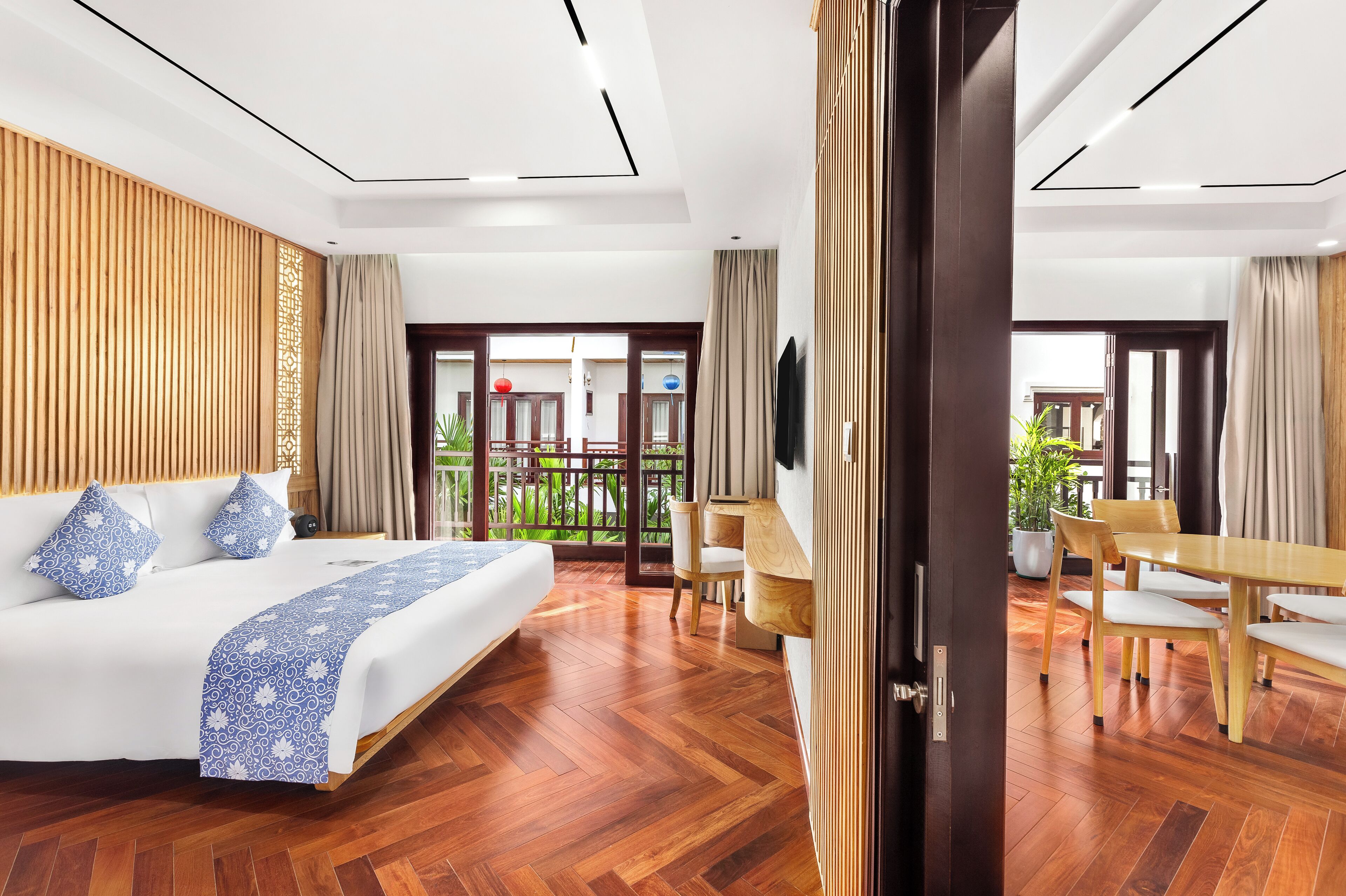 Studiosuite (Bigger) | Allergikerbettwaren, Minibar, Zimmersafe, Schreibtisch