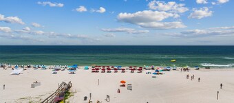 New Listing! |Oceanfront 3BR |Corner Unit 5th Floor |Pool | Spacious Balcony