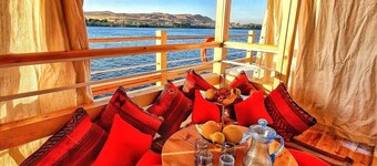 Dahabiya Nile Sailing-Aswan to Luxor