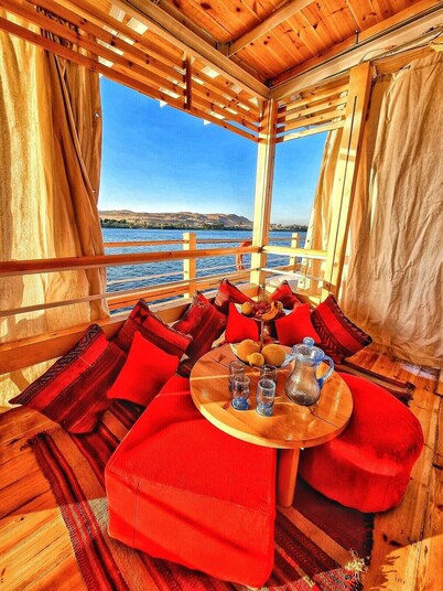 Dahabiya Nile Sailing-Aswan to Luxor