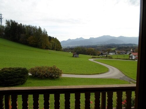 Ferienwohnung 54qm mit Dusche, Balkon und Grillmöglichkeit