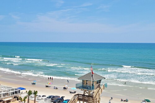 Freshly Remodeled-Ocean/River/City Views From Private Balcony-Steps 2 Ocean-FREE DAILY ACTIVITIES!