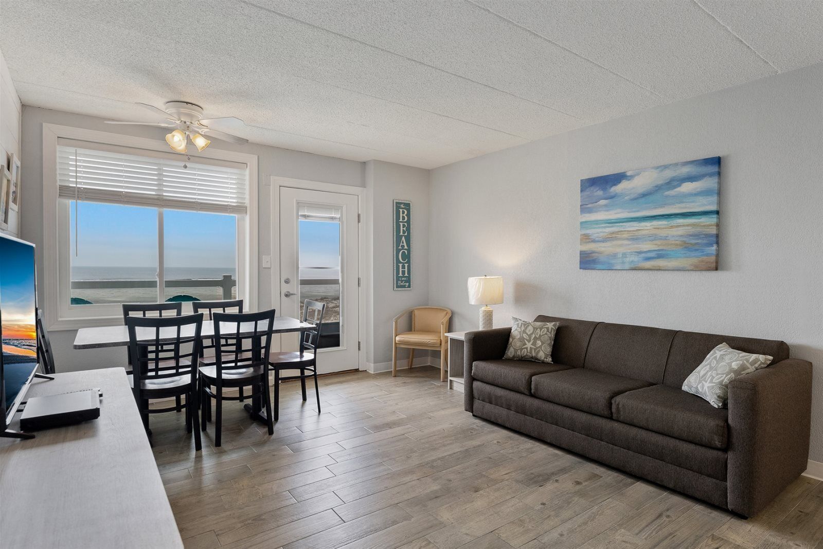 1BR Condo Steps to the Beach with Ocean Views & Heated Pool!