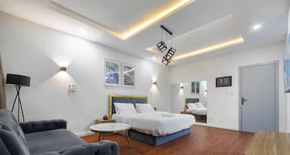 Relaxing Lekki Retreat – Pool, Gym, Snooker & WiFi