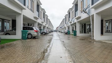 Enceinte de lâhĂ©bergement