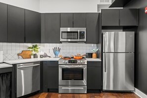 Microwave, oven, stovetop, dishwasher