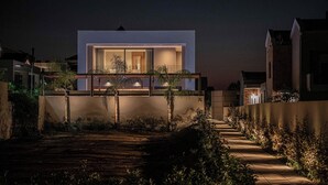 Unclassified image, 3 of 72, button - Sancy Luxury Villa 400m beach, Heated* pool & Gym (Chania)