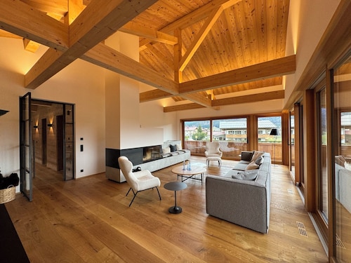 Ferienhaus mit 4 Separaten Schlafzimmern, 240 qm